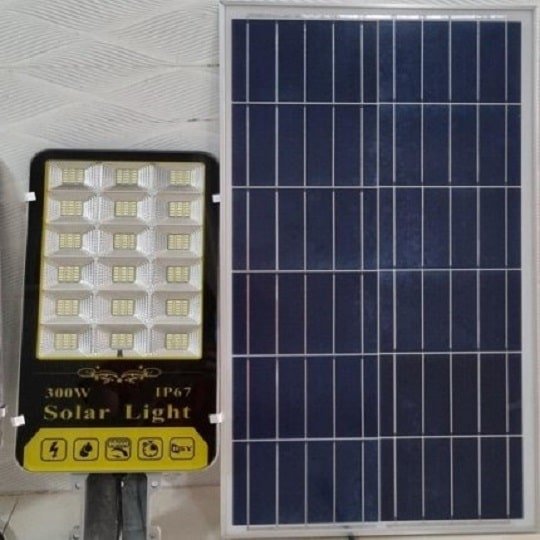 Đèn NLMT 18 khoang 300w