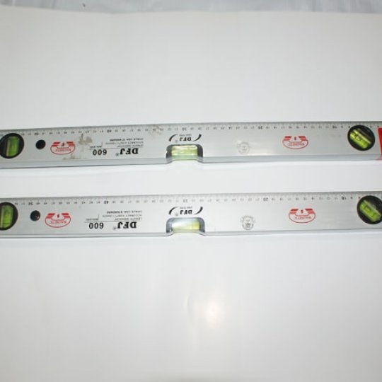 Thước cân thủy 5T