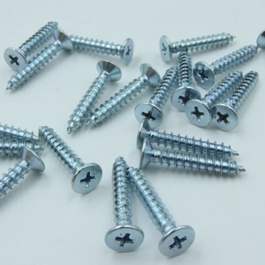 Vít Vặn Tắc Kê